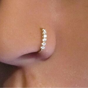 Elegant Gold Nose Ring